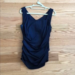Ann Taylor top. Fitted size small. Color navy